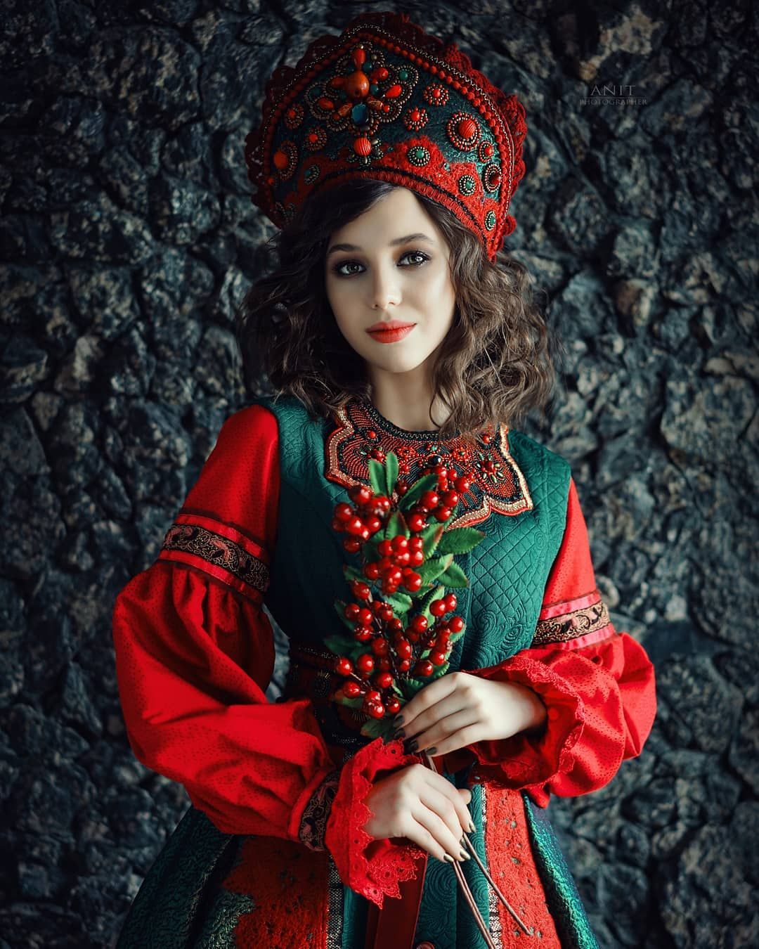 Nude girl Women in Slavic costumes in Yantai
