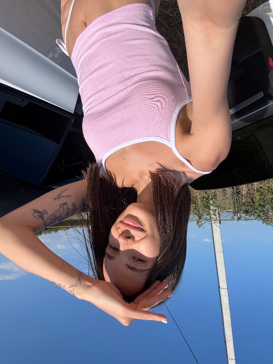 Sexy model Tina in Yantai